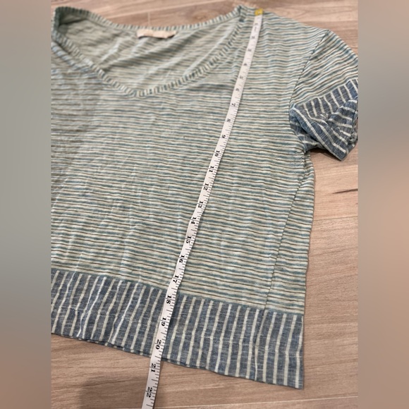 Woman’s Short Sleeve Prana Crop Top Blue and White Size Large - Picture 5 of 6